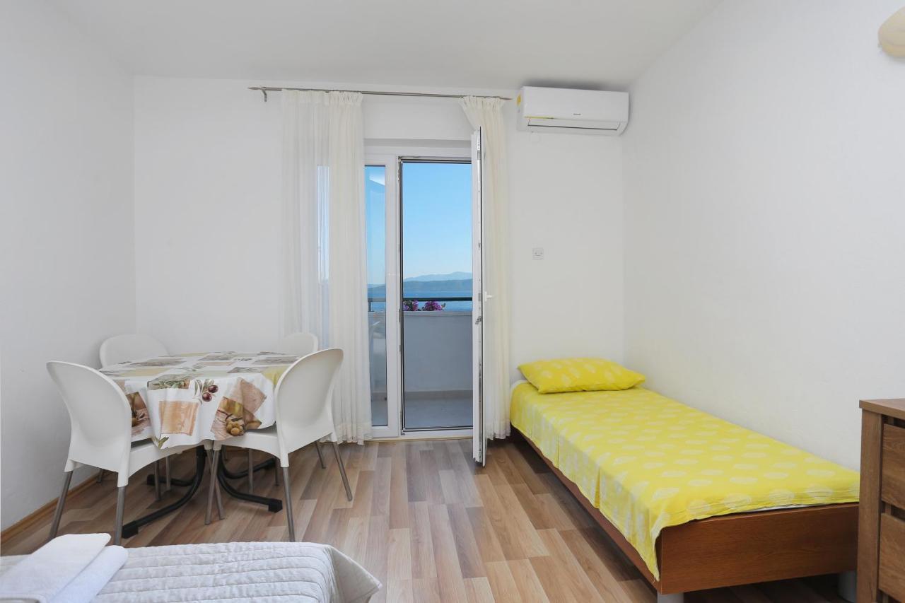 Apartments By The Sea Igrane, Makarska - 6653 מראה חיצוני תמונה