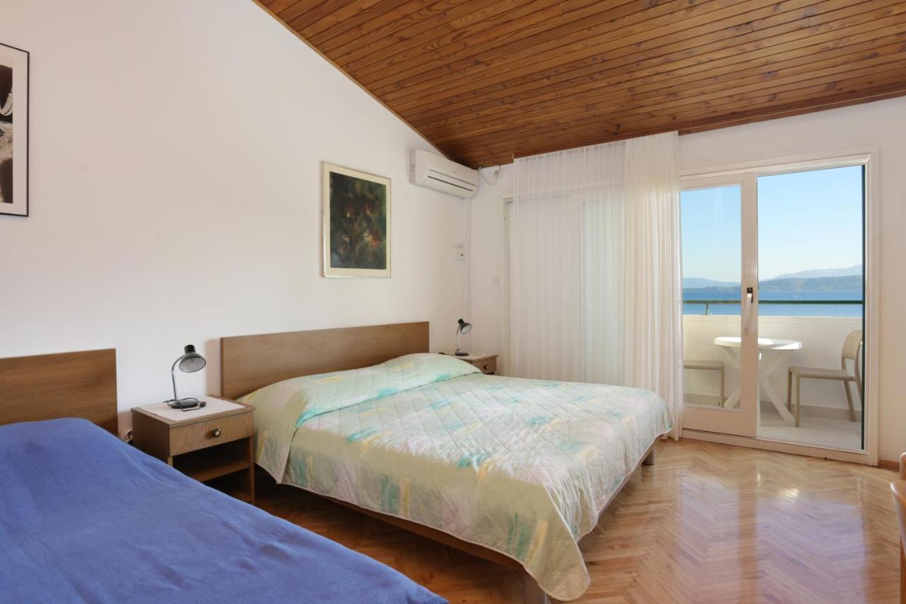 Apartments By The Sea Igrane, Makarska - 6653 מראה חיצוני תמונה